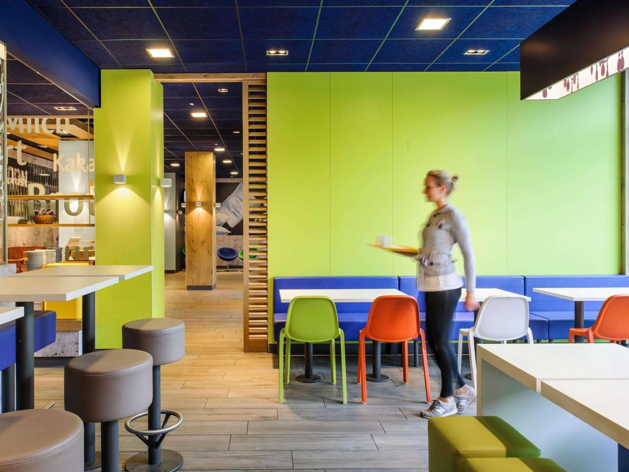 Ibis Budget Hannover Hbf Exterior foto